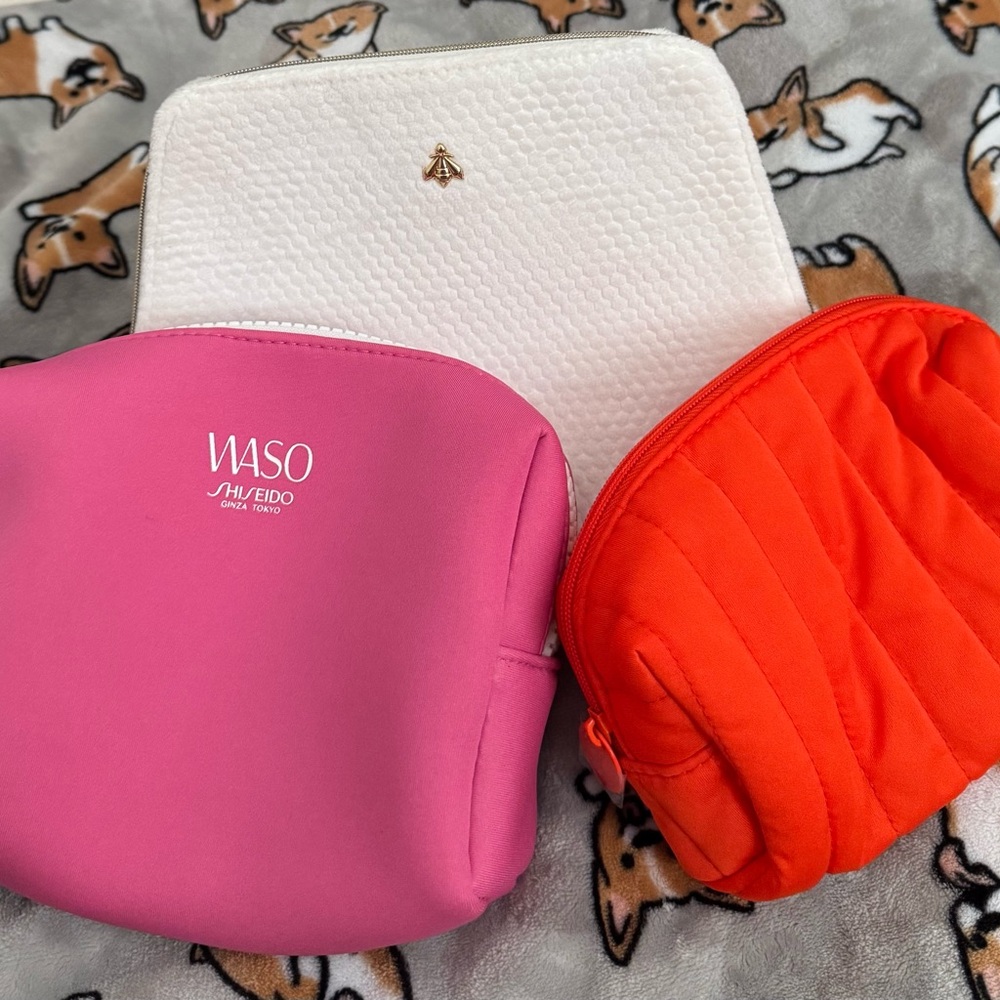 Makeup bag